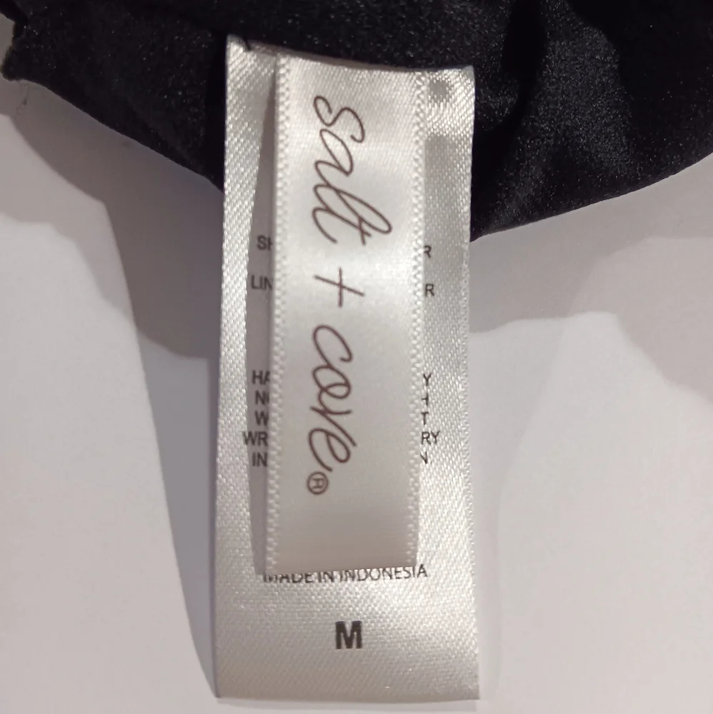 Salt + Cove Juniors' (Size M) Black 1-Shoulder Swim Top with Tie (NWT) - Picture 3 of 10